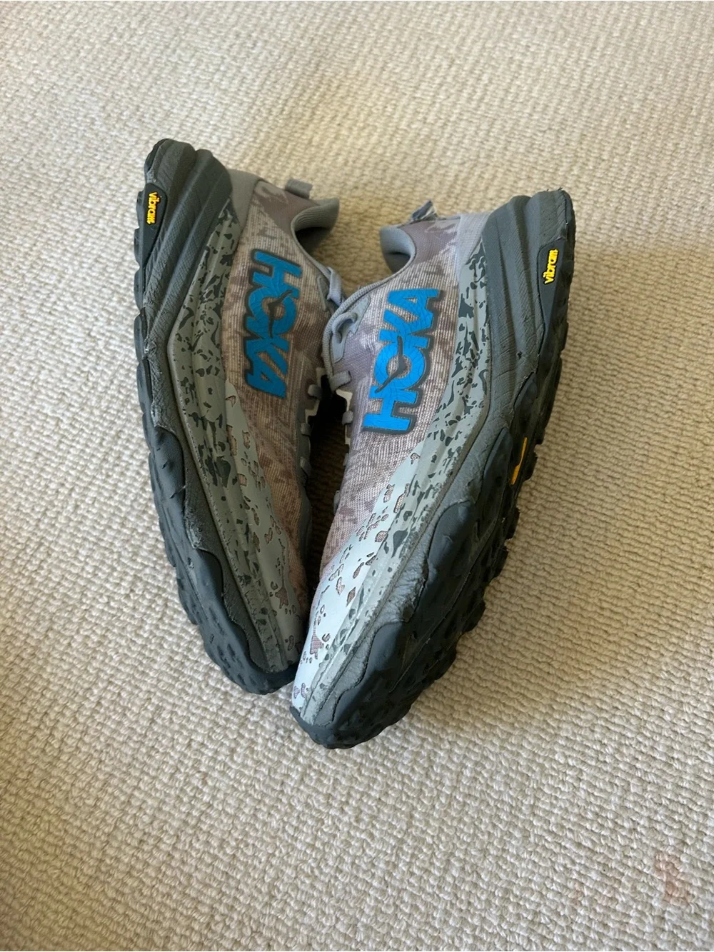 Hoka One One lightweight men